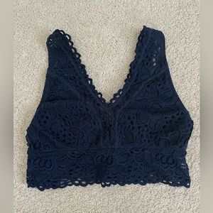 Navy Altar’d State lace bralette in great condition